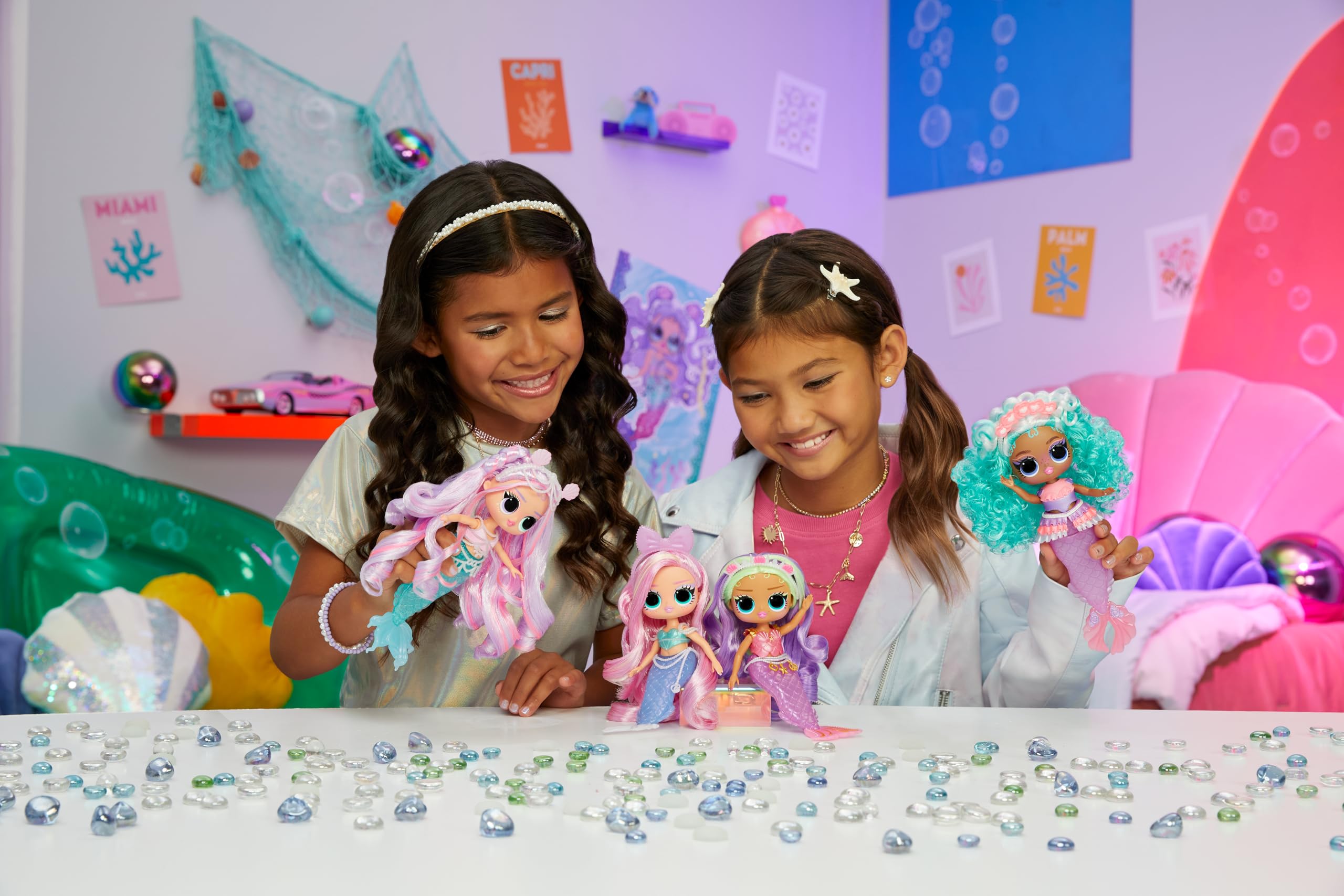 L.O.L. Surprise! Tweens Mermaid Lola Waves - Colour Changing Tail Fashion Doll with Movable Fin & Accessories 5