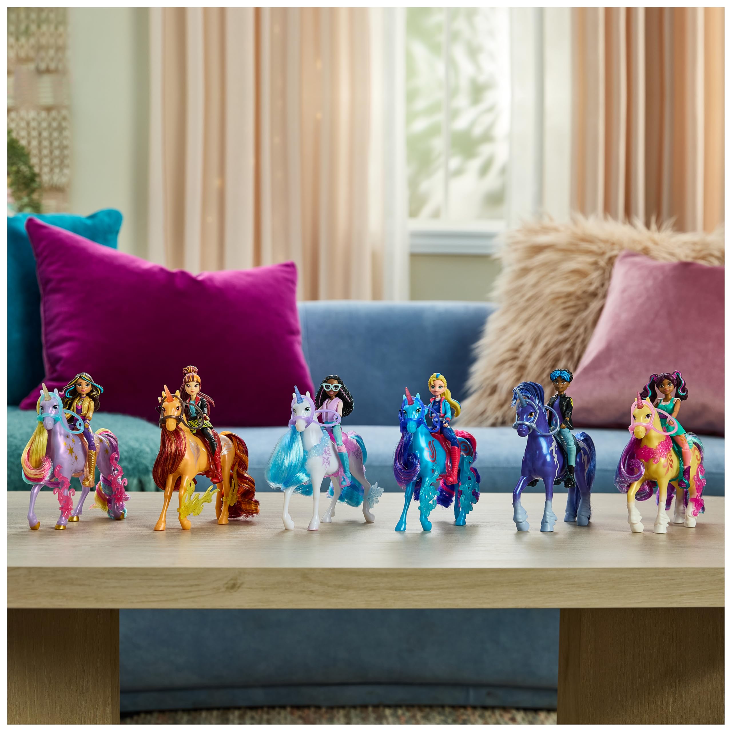 Unicorn Academy, Ava & Leaf Power of Friendship Set with Translucent Saddle 4
