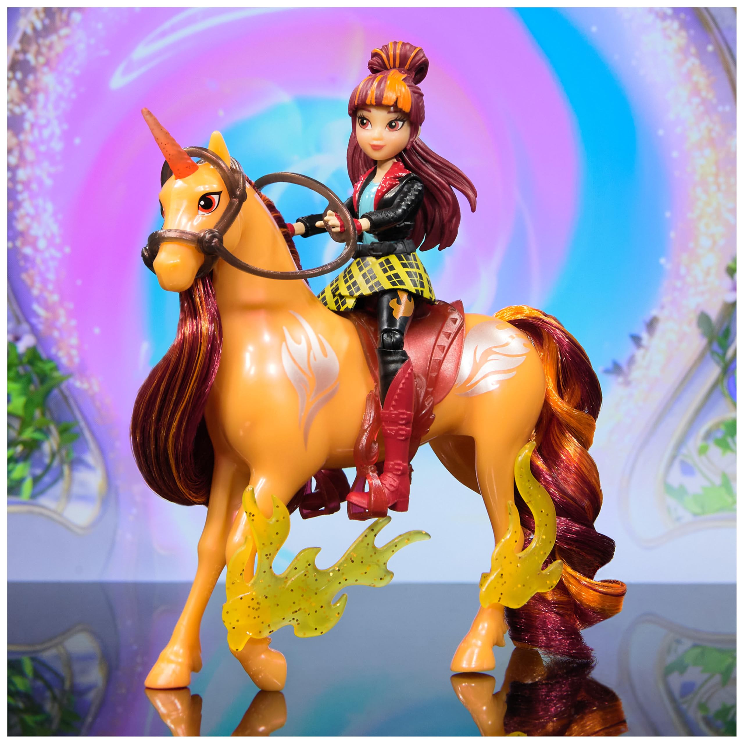 Unicorn Academy Valentina & Cinder Power of Friendship Playset | 4.5" Doll, 5" Unicorn, Translucent Accessories | Ages 4+ 7