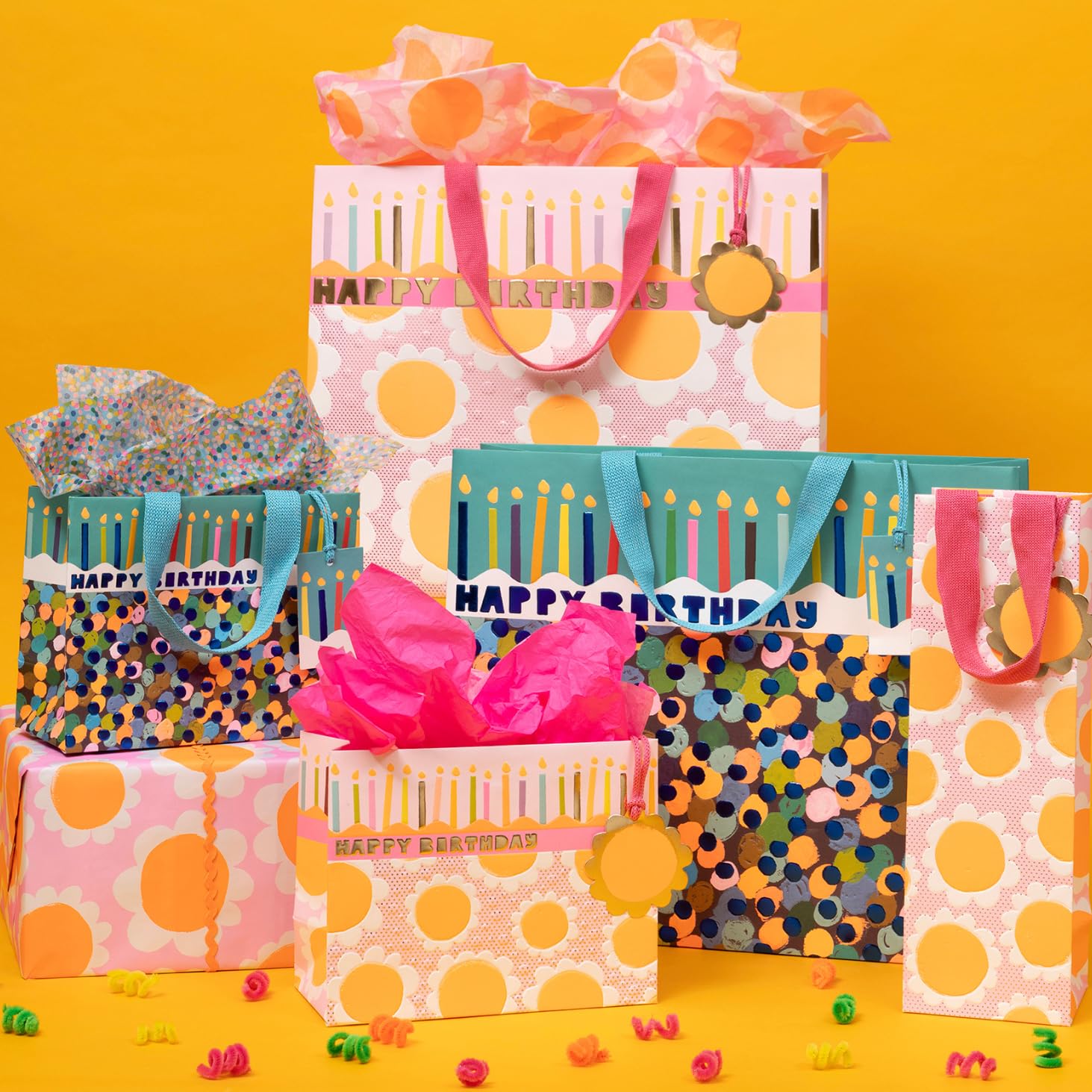 Glick Dazzling Daisies Large Landscape Gift Bag | 275 x 355 x 100 mm | Recyclable Paper 5