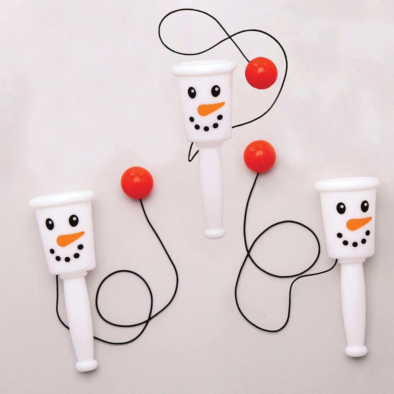 Baker Ross Snowman Click and Catch Game - Festive Swing Ball Toy for Kids 5