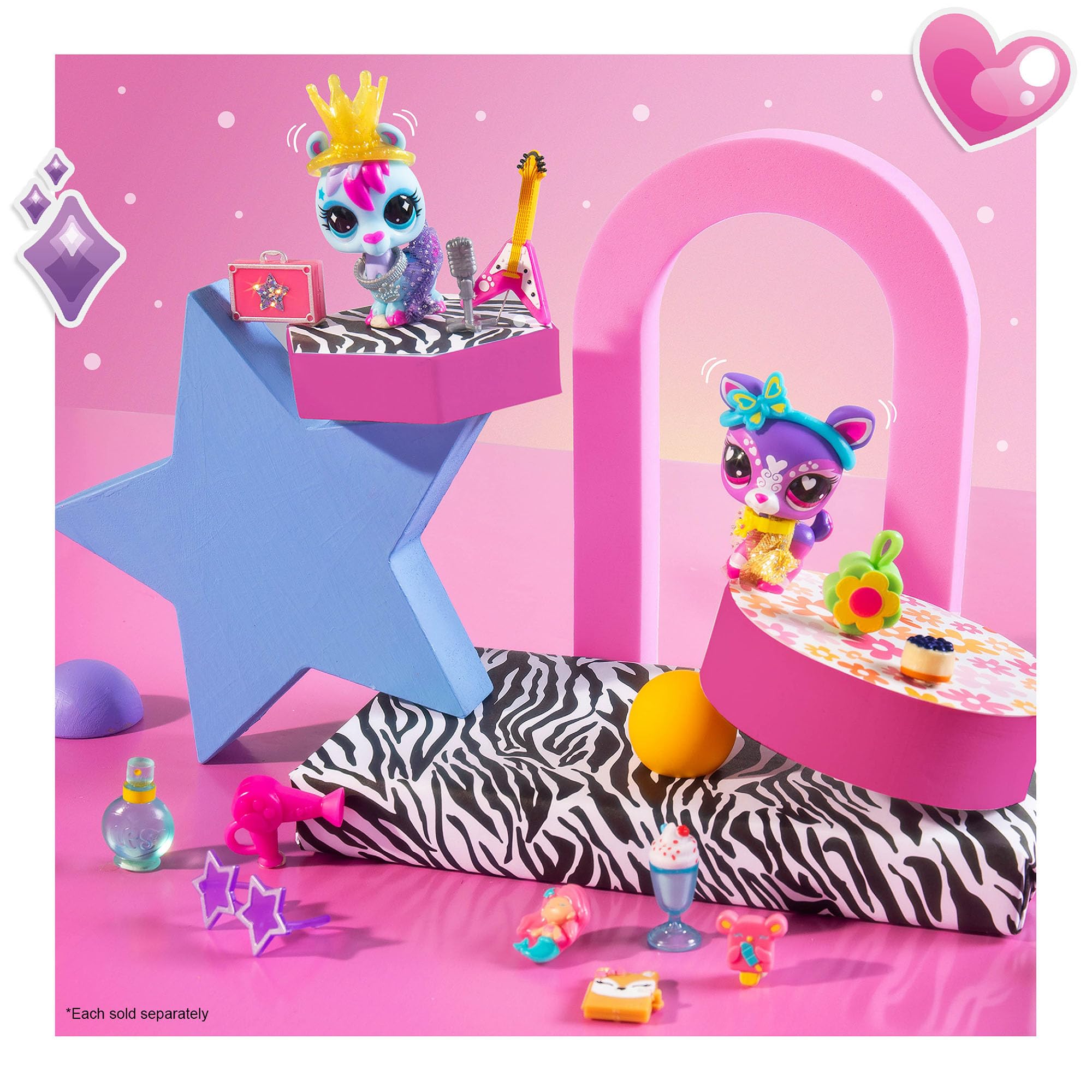 Littlest Pet Shop Pastel Trendy Poodle Figure with 9 Accessories & Virtual Code | Ages 4+ 4