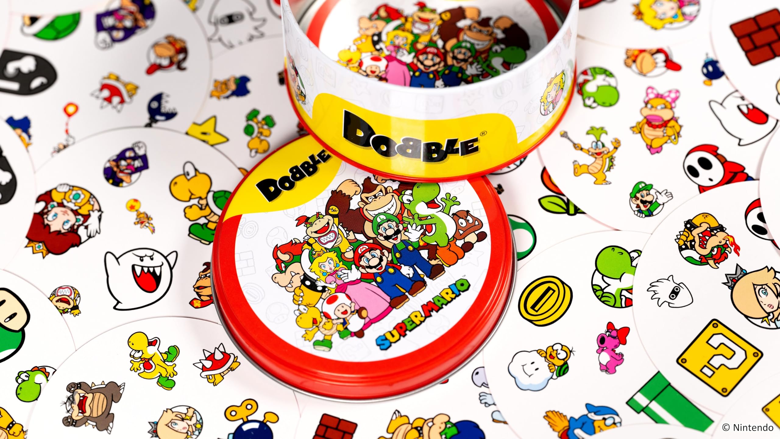 Asmodee Dobble Super Mario - Family Card Game for 2-8 Players, Ages 6+, 15-Minute Play 4