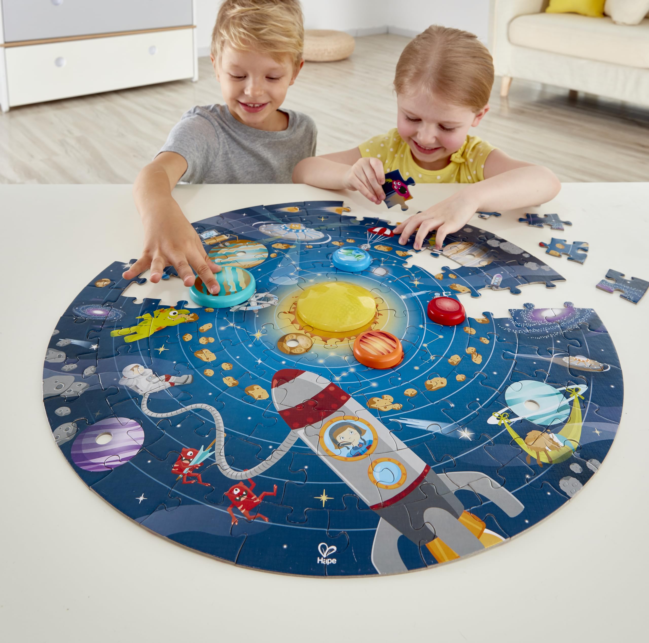 Hape Solar System Puzzle with LED Sun and 3D Spinning Planets 3