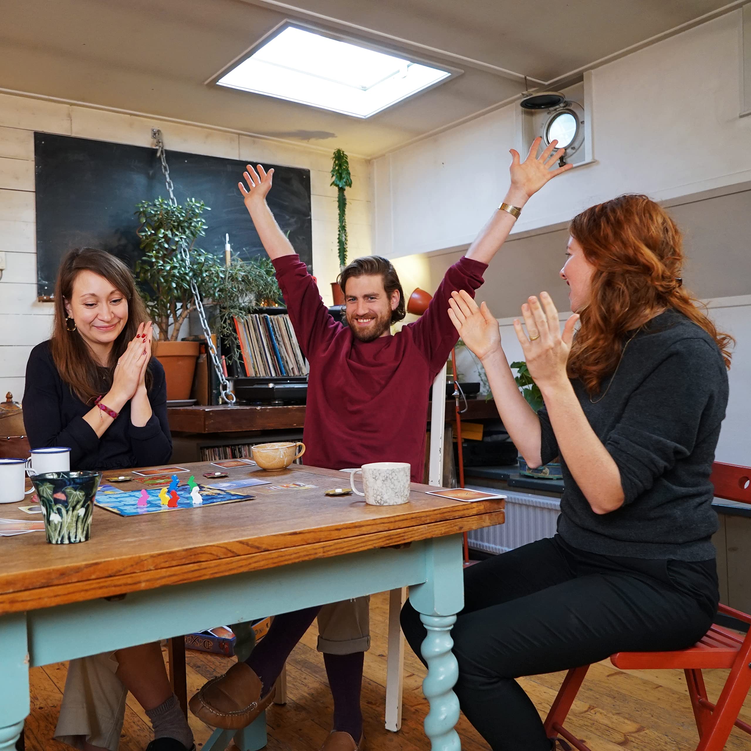 Libellud Dixit: Mirrors Board Game Expansion 9