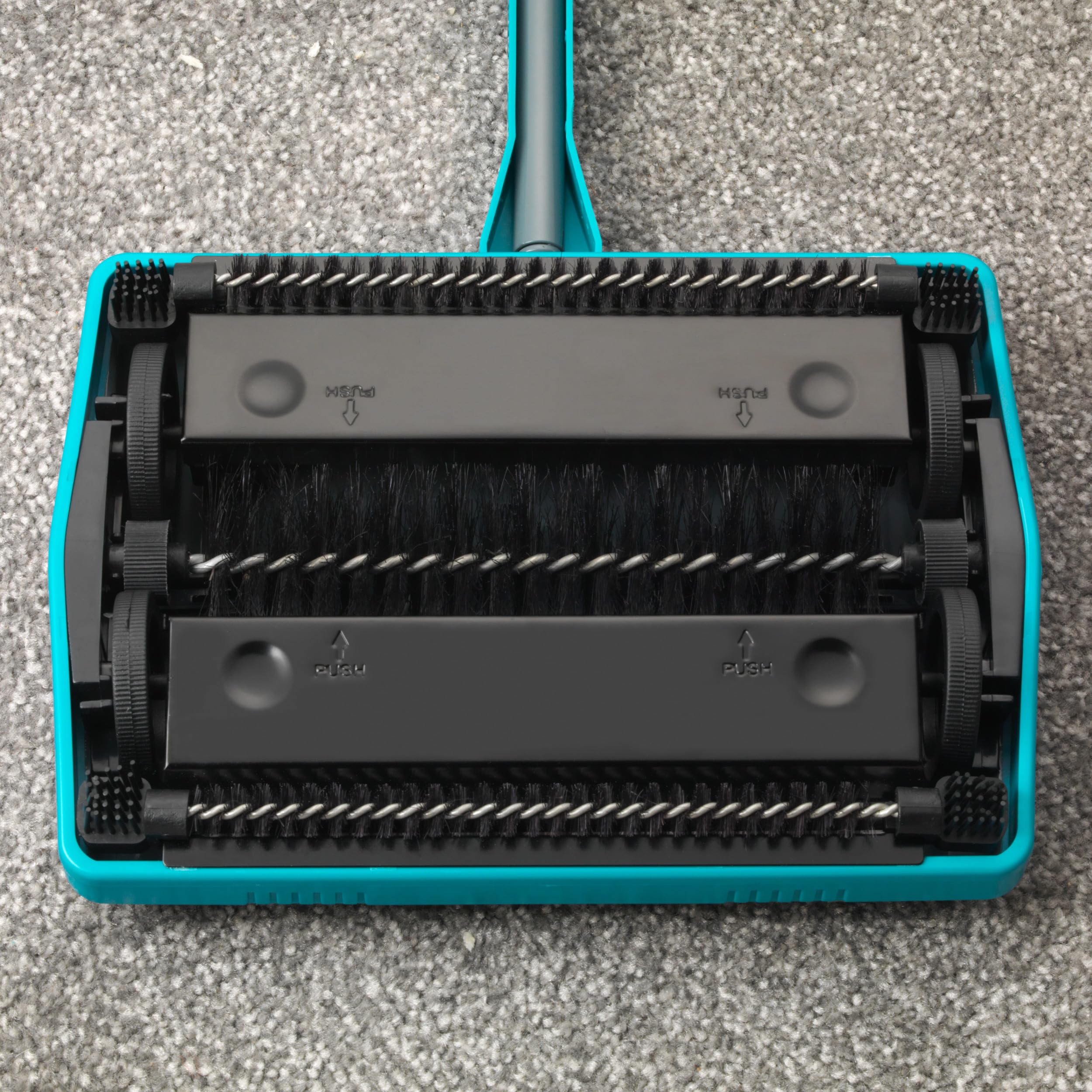 Beldray LA024855TQ Manual Carpet Sweeper - Cordless, Lightweight, Turquoise | Removes Pet Hair 7