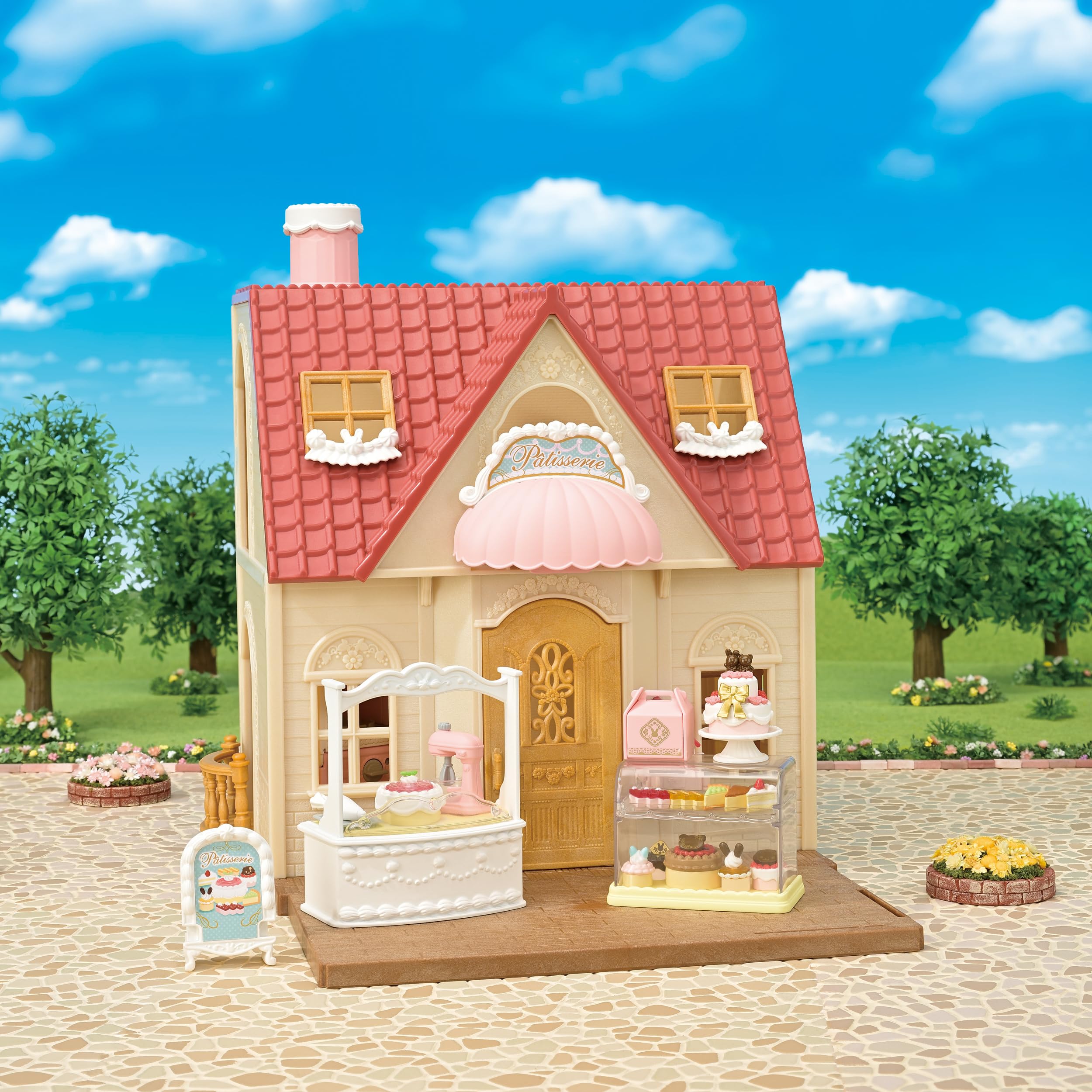 Sylvanian Families Village Cake Shop Starter Set - Bake & Decorate Cakes | Ages 3+ 3