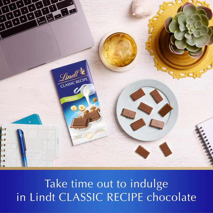 Lindt Classic Recipe Milk Hazelnut Chocolate Bar 100g