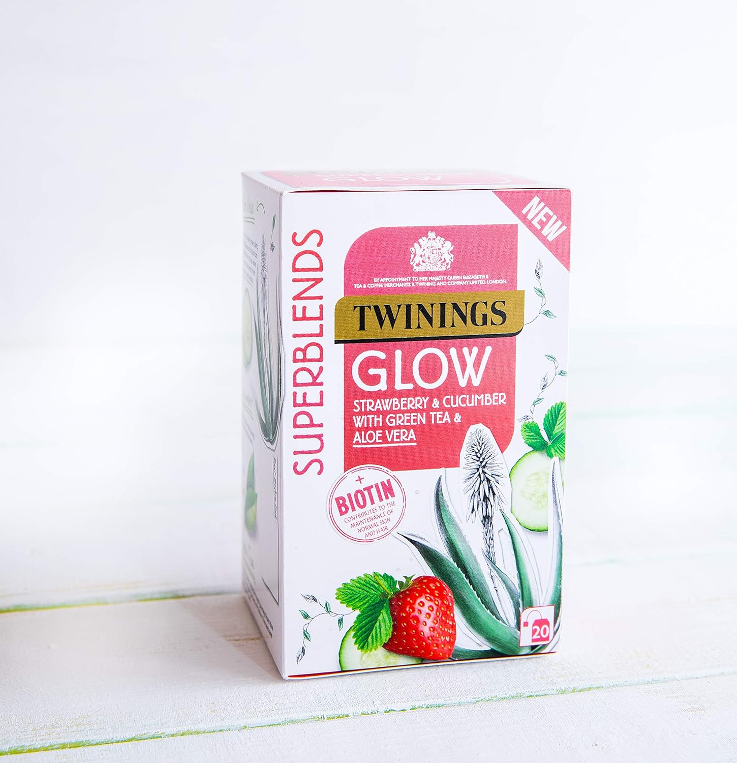 Twinings Superblends Glow Herbal Infusion with Strawberry, Cucumber, Green Tea & Aloe Vera (80 Teabags) 6