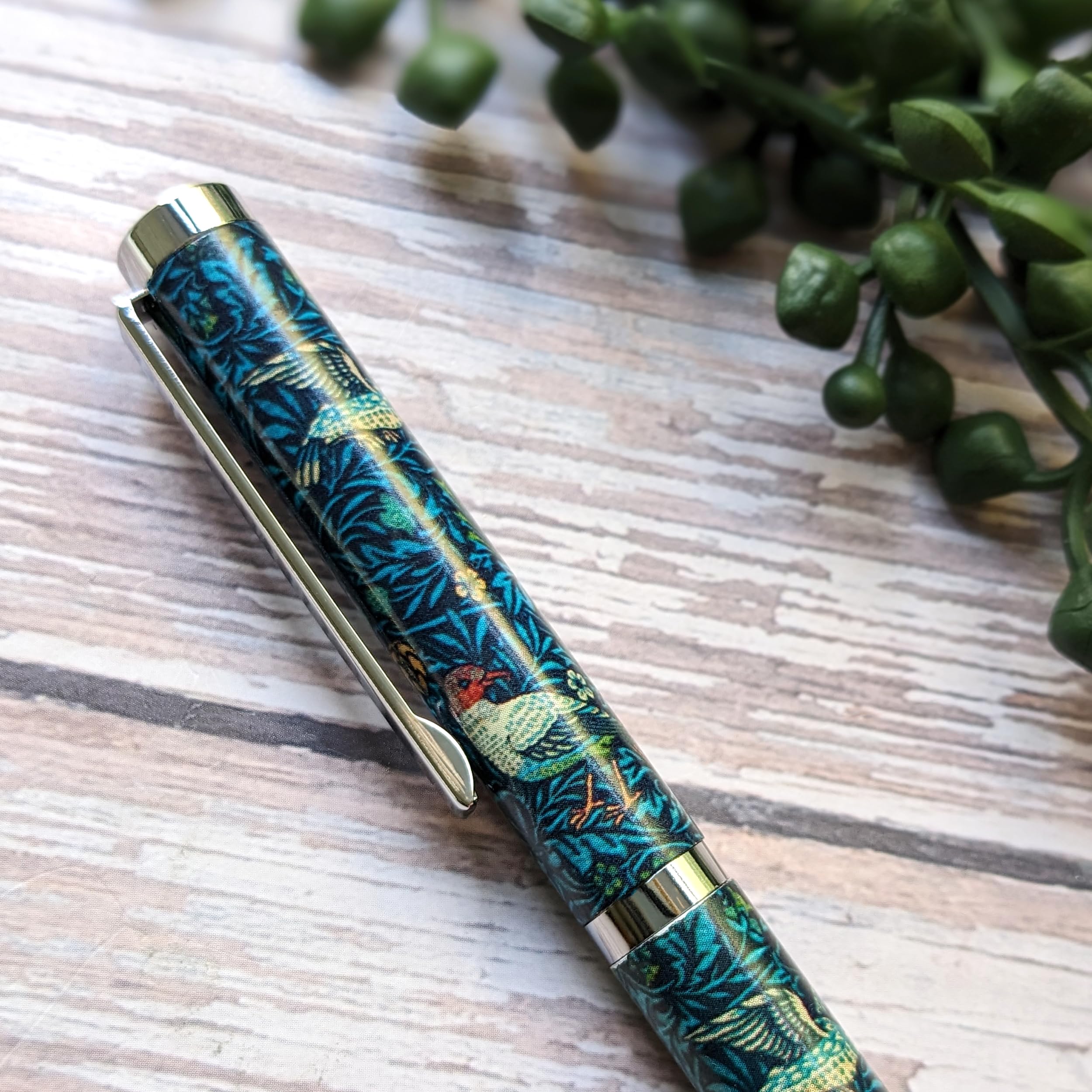 Robert Frederick William Morris Birds Retractable Ballpoint Pen with Gift Box | Black Ink 5