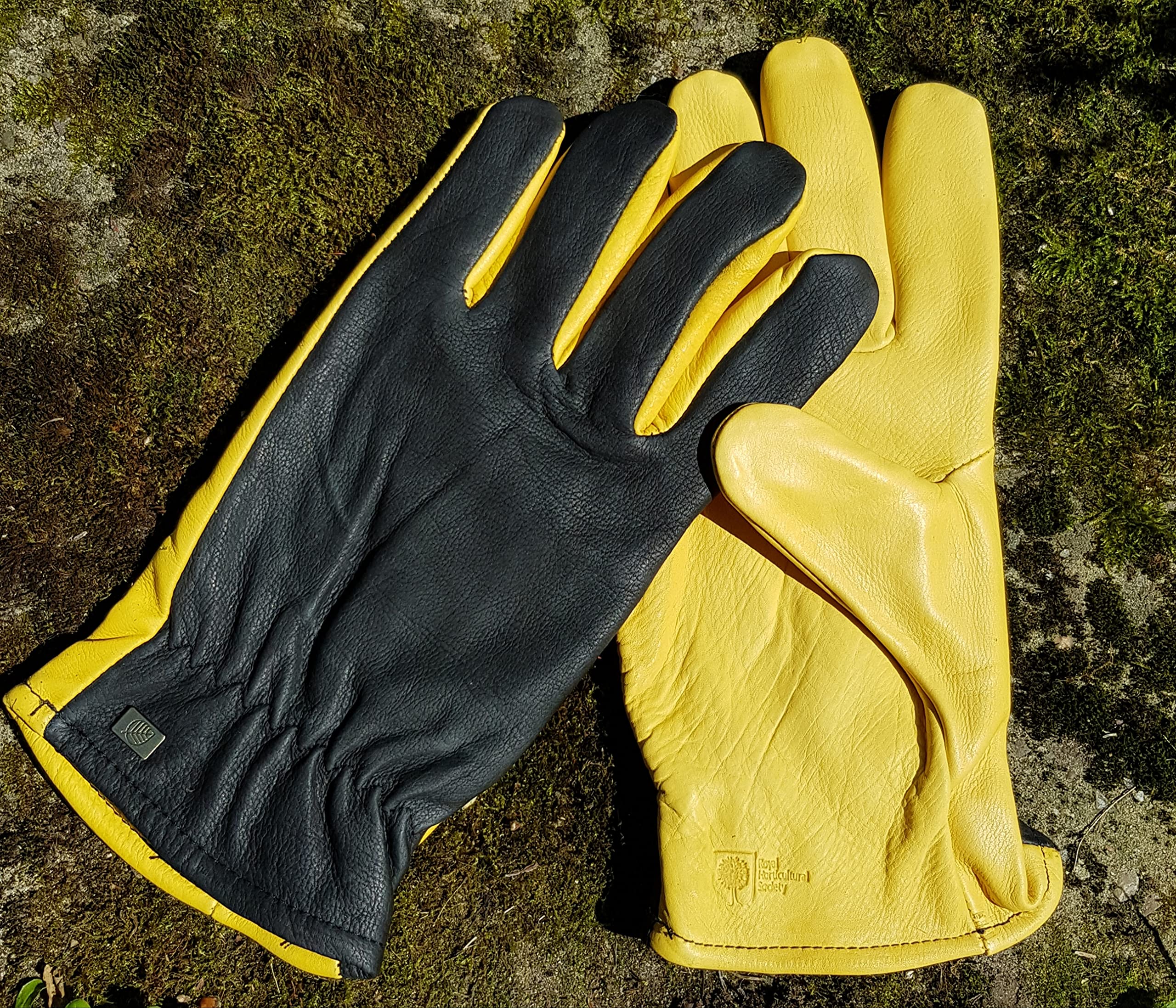 Gloves for people serious about Gardening Gold Leaf DRY TOUCH Deluxe Leather Gardening Gloves | Herren Size | Waterproof 2