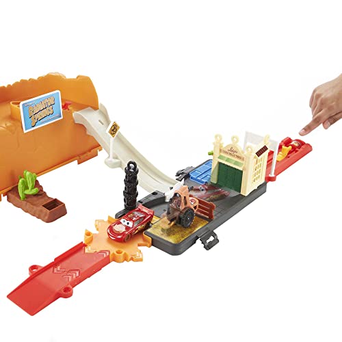 Disney and Pixar Cars Race & Go Playset with Storage Tub & 1 Car