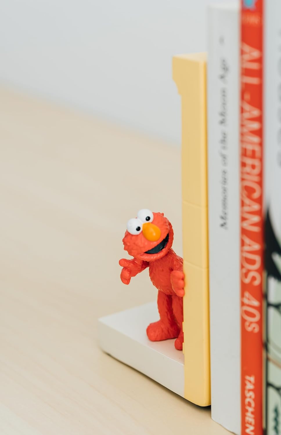 Grupo Erik Sesame Street Bookends | 6.5 x 5.9 x 3.4 inches - Bookends For Shelves | Kids Room