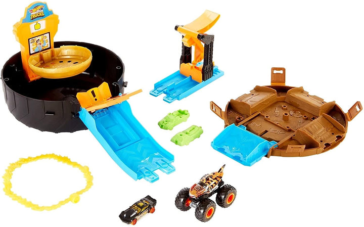 Hot Wheels Monster Trucks Stunt Tire Play Set