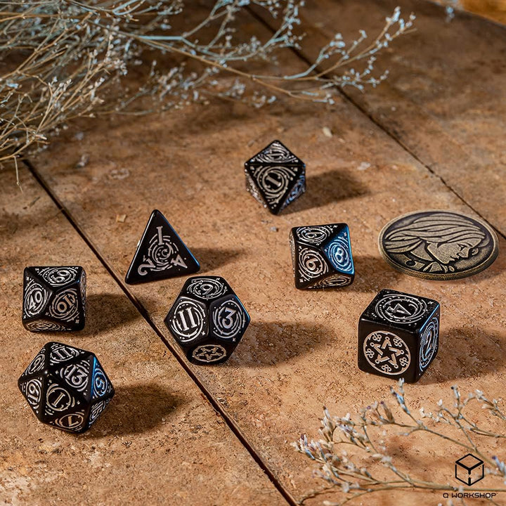 The Witcher Dice Set: Yennefer – The Obsidian Star