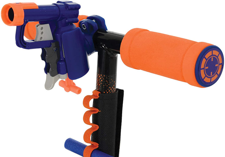 Nerf M004253 Blaster Inline Scooter con Dardos