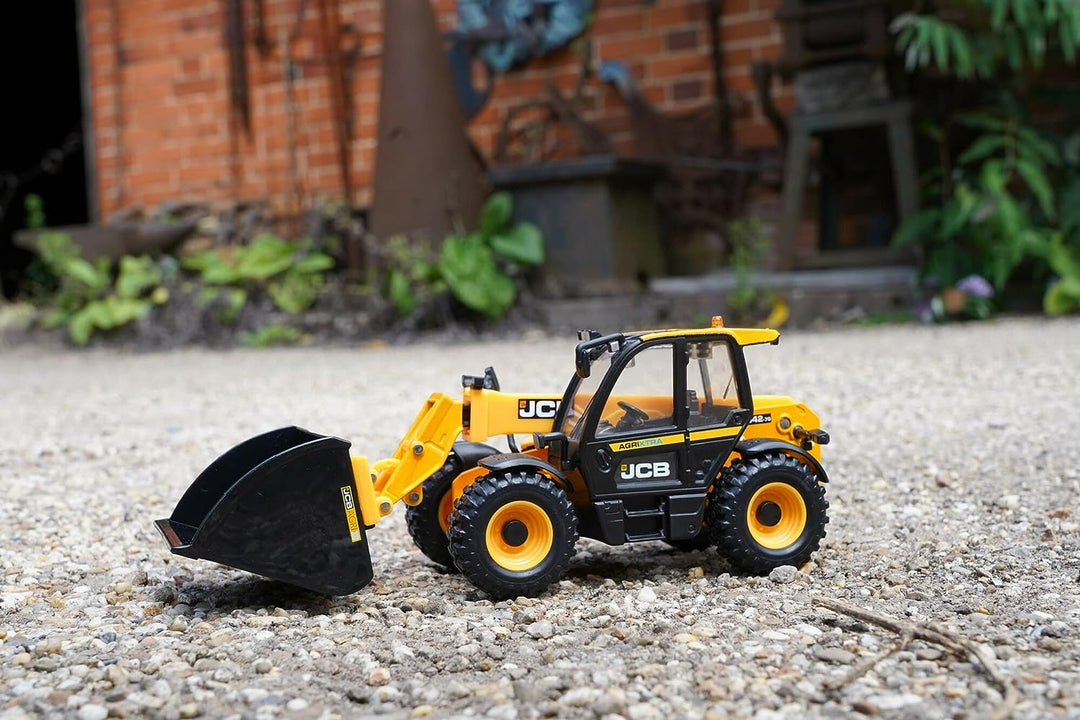 Britains JCB AGRIXTRA Loadall Farm Toys - Telescopic Handler - 1:32 Scale Farm Toys