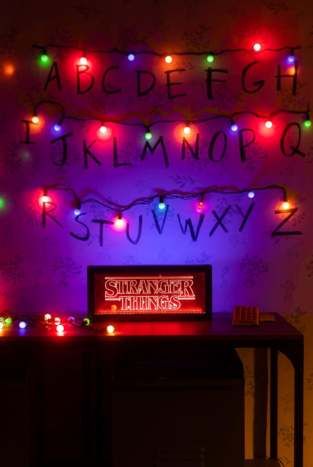 Official Stranger Things Lamp - 4 Lighting Modes - Multi Coloured Lights - Neon Light