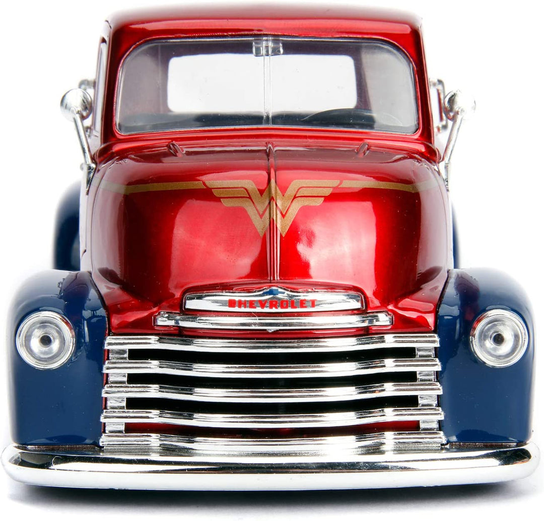 Jada Toys 253255010 DC Bombshells 1952 Chevy COE Pickup Car Toy Car from Diecast, Doors, Boot & Bonnet to Open, Includes Wonder Woman Figure, 1:24 Scale, Red/Blue